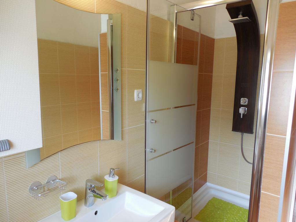 Orange Bamboo Suite Спліт Екстер'єр фото