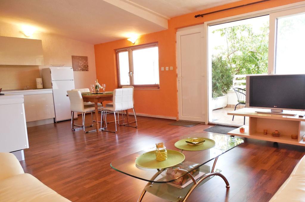 Orange Bamboo Suite Спліт Екстер'єр фото