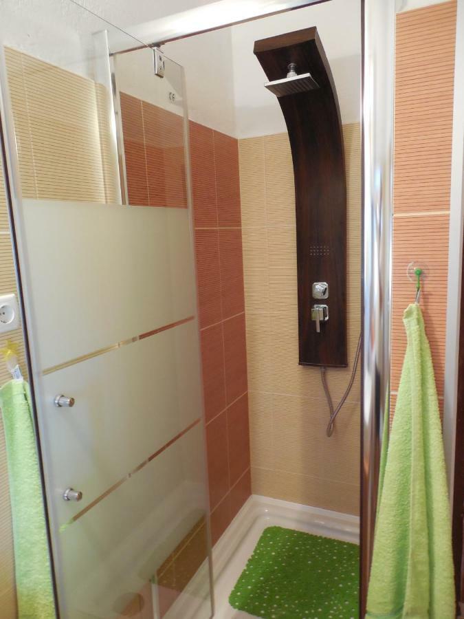 Orange Bamboo Suite Спліт Номер фото